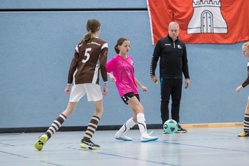 Bild 261 - C-Juniorinnen 2 Loewinnen Cup